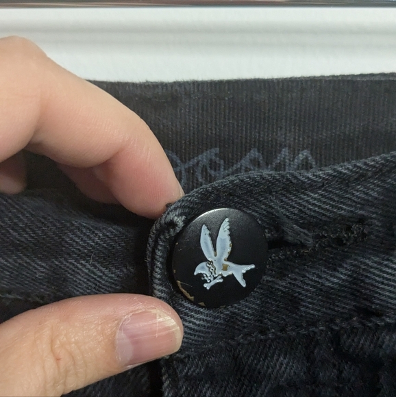 One Teaspoon Black denim cutoff jean shorts - size 26 - Picture 2 of 4